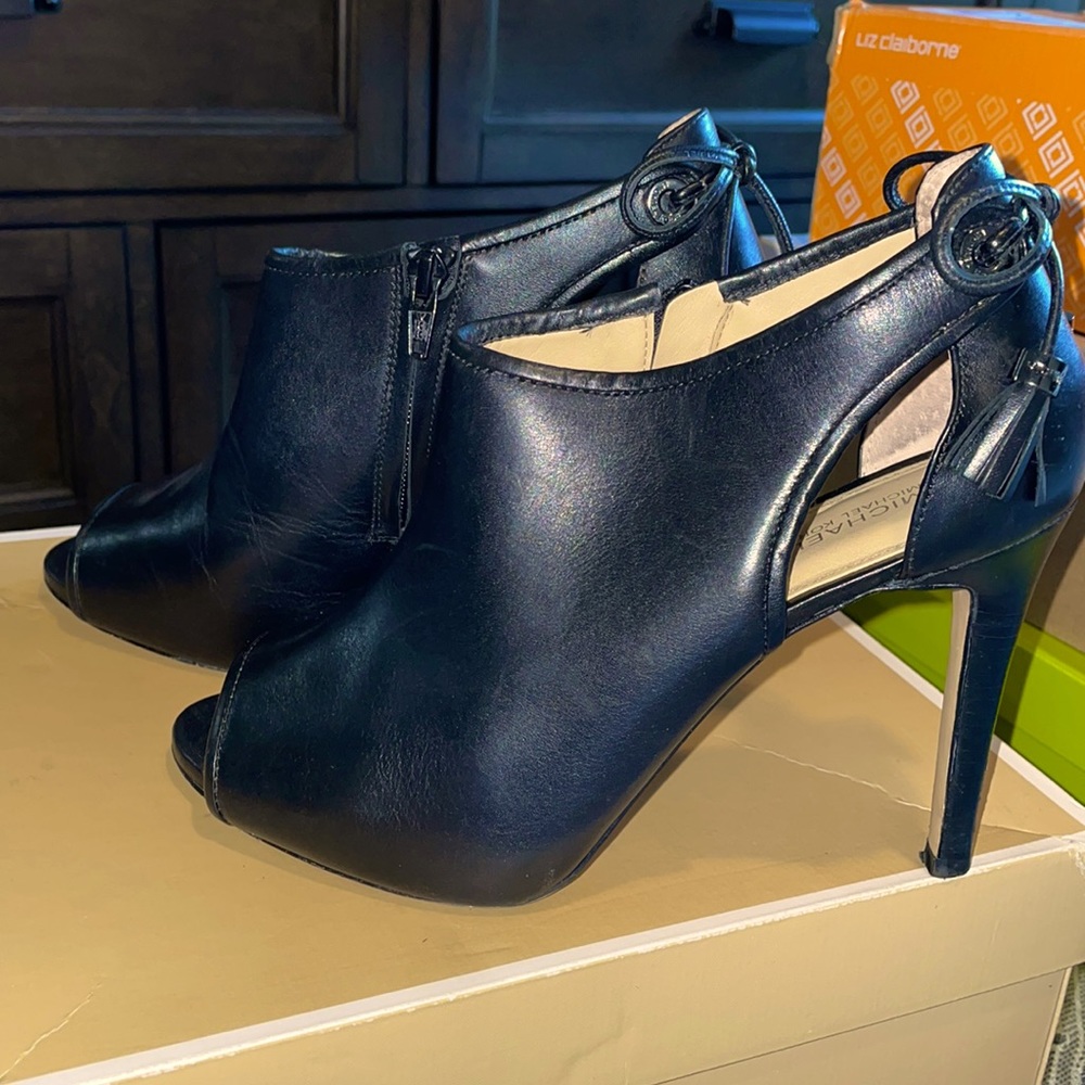 Michael Kors heeled bootie